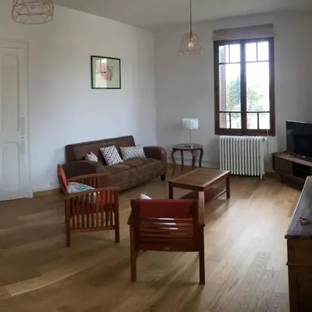 Apartment Le Catalpa - Centre Ville, Jardin & Parking! *