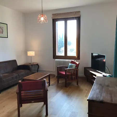 Le Catalpa - Centre Ville, Jardin & Parking! *