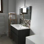 Le Catalpa - Centre Ville, Jardin & Parking! アパート *