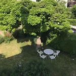 Le Catalpa - Centre Ville, Jardin & Parking! アパート